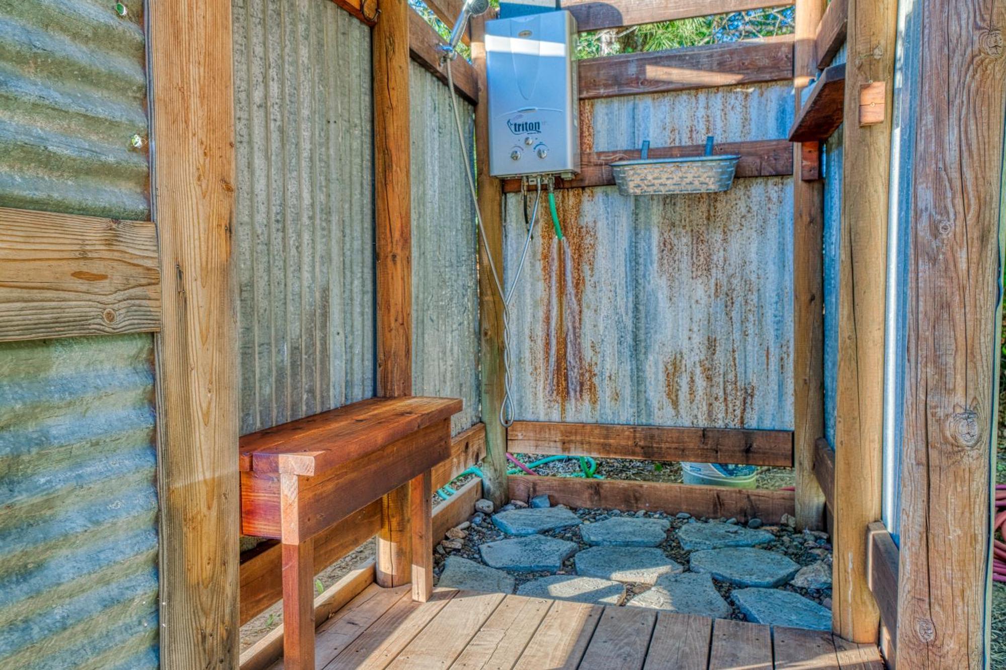 Soul Whispering Ranch Retreat Upper Lake Exterior foto