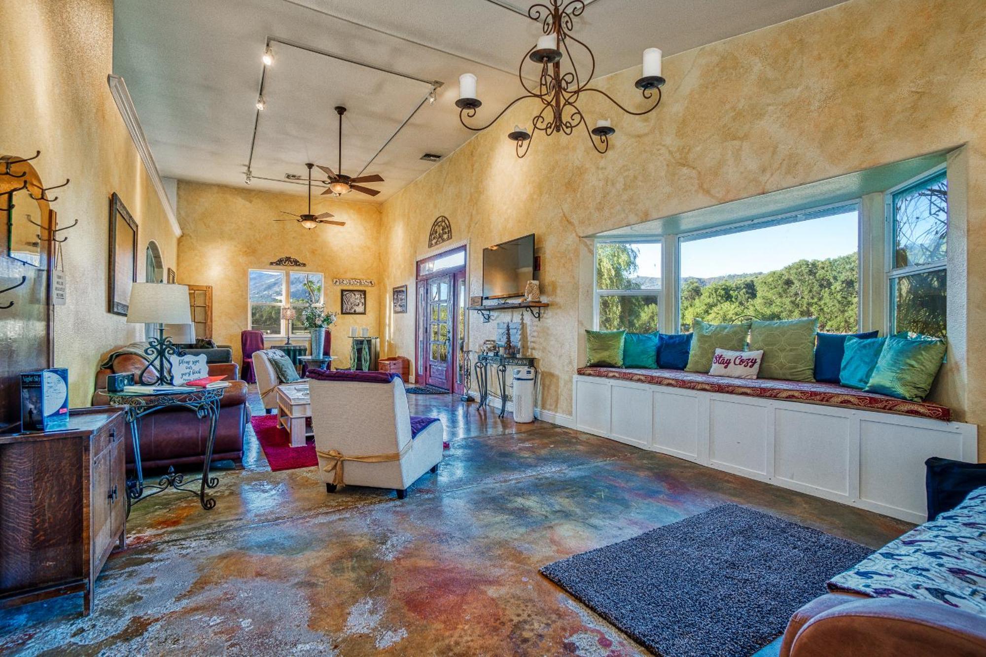 Soul Whispering Ranch Retreat Upper Lake Exterior foto