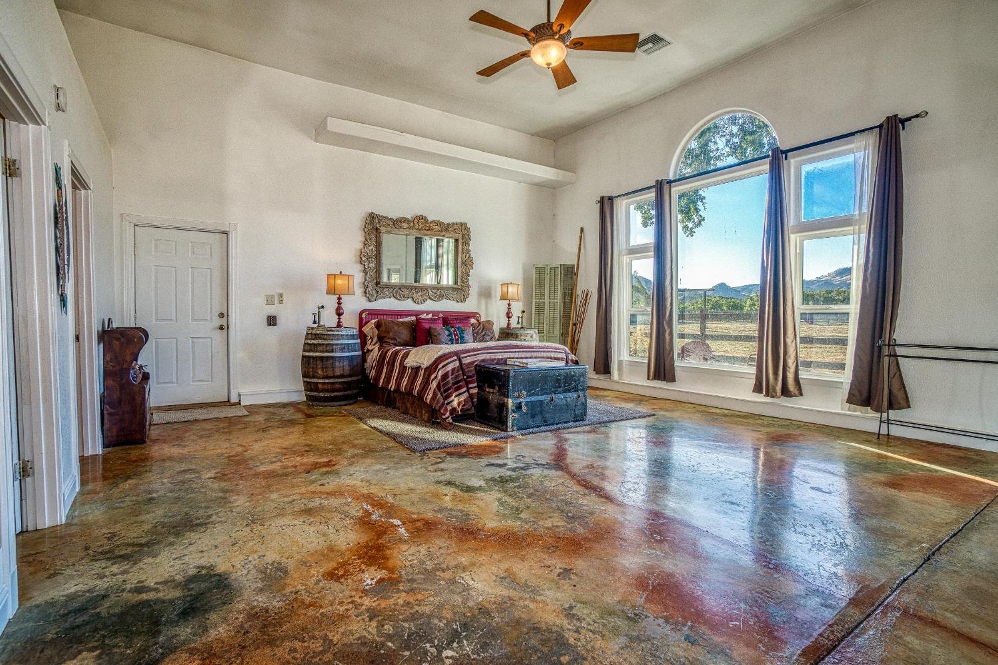 Soul Whispering Ranch Retreat Upper Lake Exterior foto